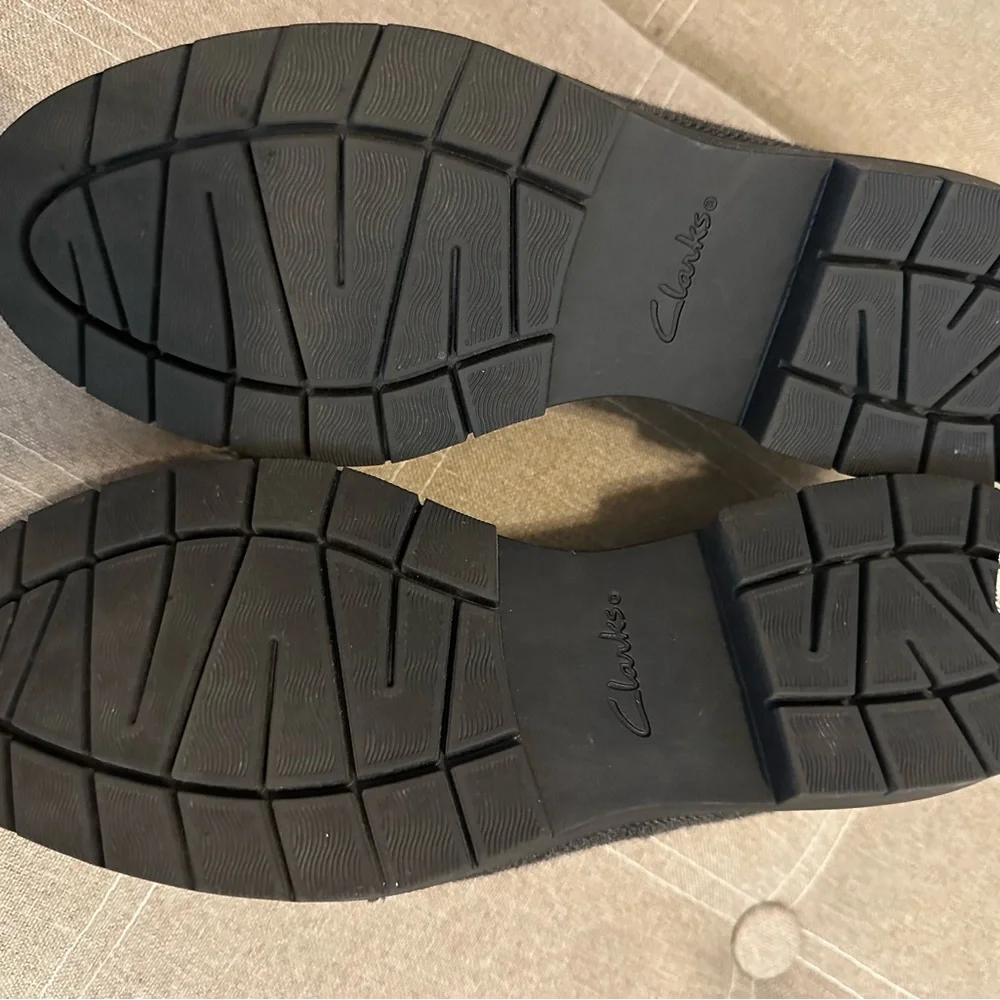 Clarks Tweed and Leather Loafers Size 10M - Picture 6 of 6